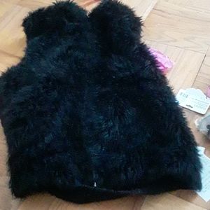 Fur vest